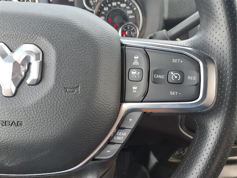 RAM 2500 Tradesman Crew Cab SWB 4WD 2026