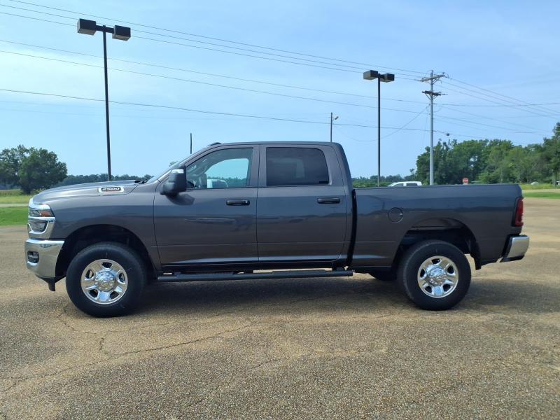 2026 RAM 2500 Tradesman - Photo 6