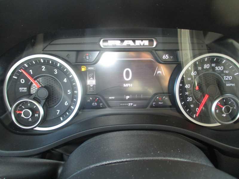 RAM 1500 Big Horn Crew Cab SWB 4WD 2026