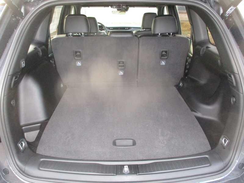 Jeep Grand Cherokee 2WD 4dr Laredo 2026