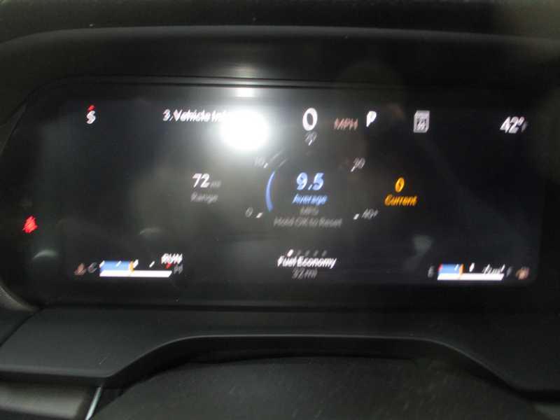 Jeep Grand Cherokee 2WD 4dr Laredo 2026