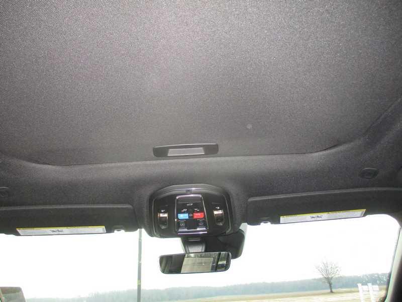 Jeep Grand Cherokee 2WD 4dr Laredo 2026