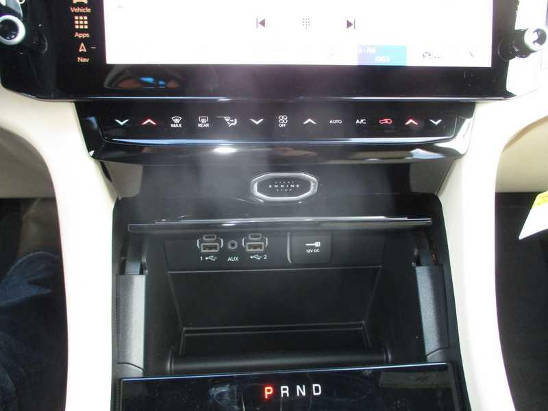 Jeep Grand Cherokee 2WD 4dr Limited 2026