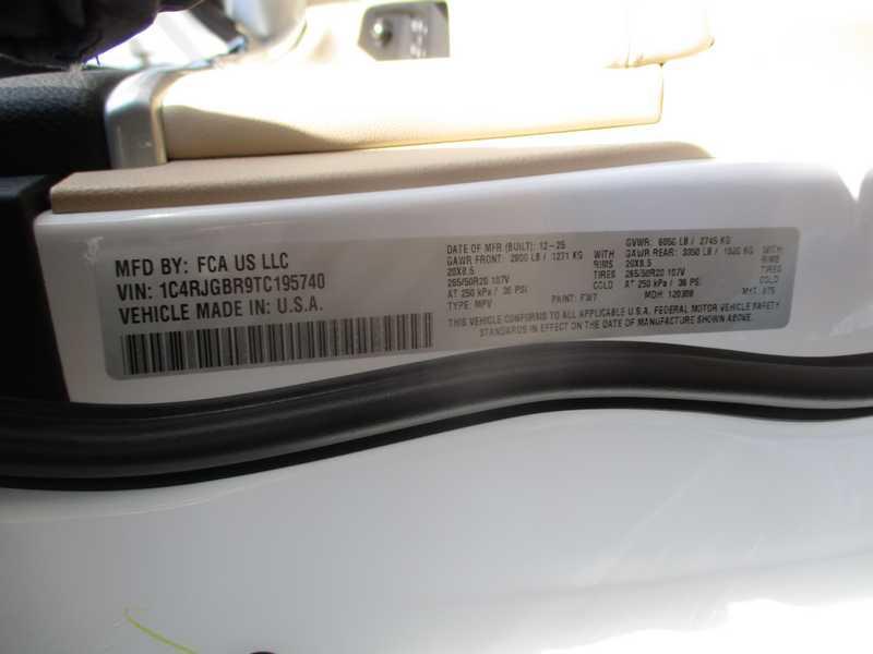 Jeep Grand Cherokee 2WD 4dr Limited 2026