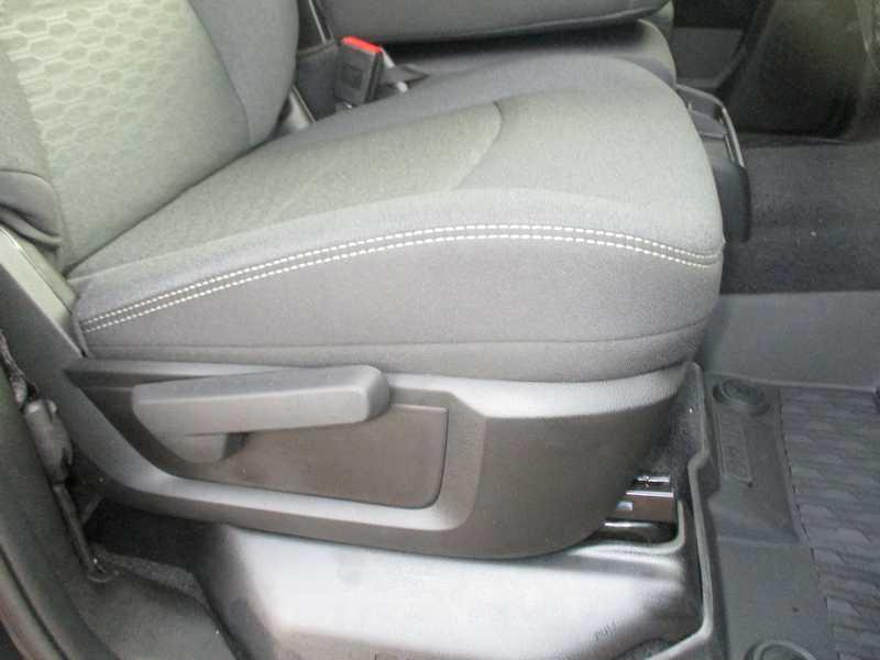 RAM 2500 Tradesman Crew Cab 4WD 2026