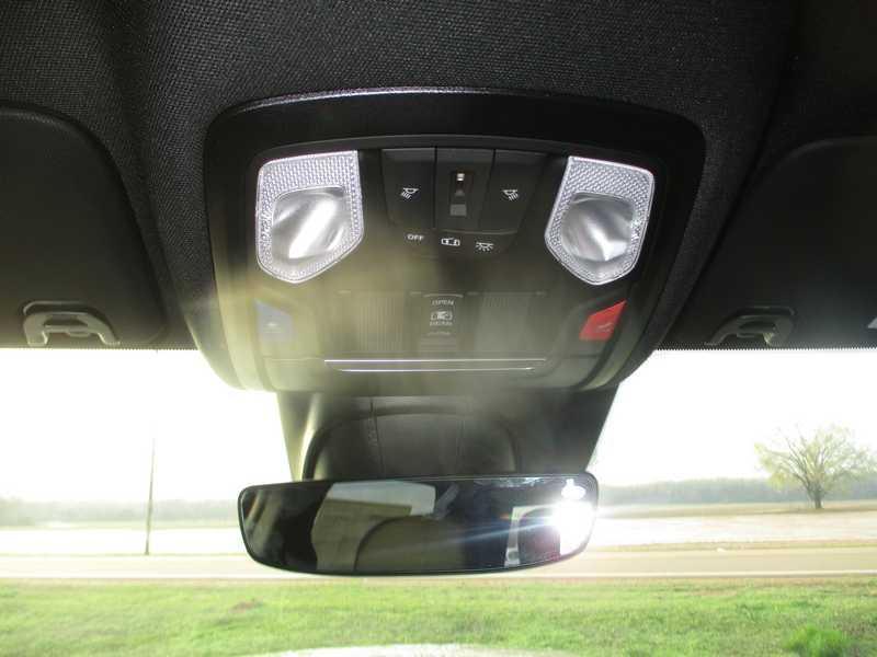 RAM 2500 Tradesman Crew Cab 4WD 2026