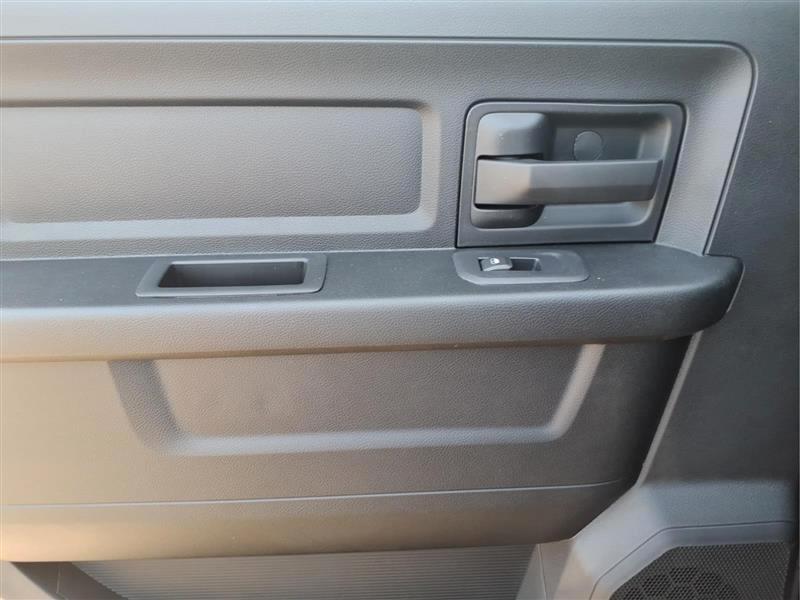 RAM 2500 Tradesman Crew Cab 4WD 2026