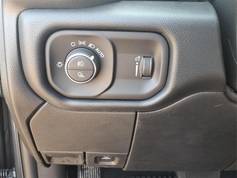 RAM 2500 Tradesman Crew Cab 4WD 2026