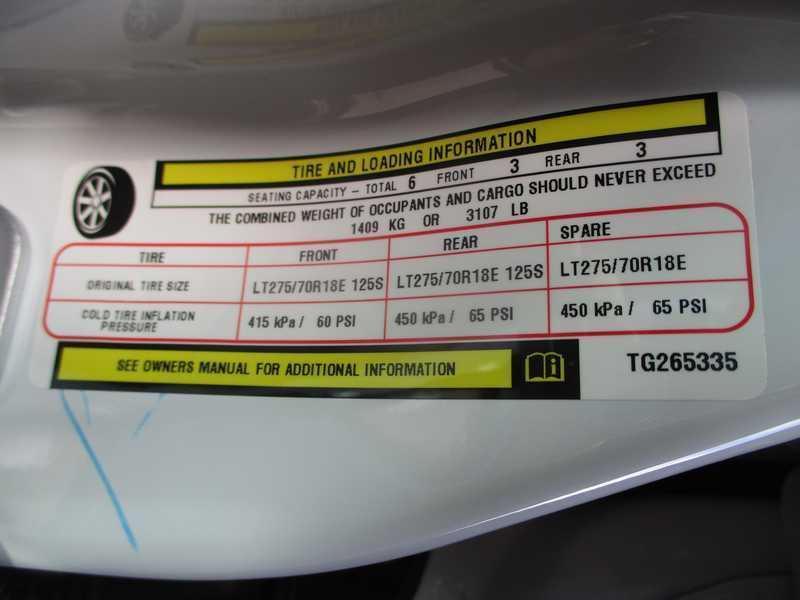 RAM 2500 Tradesman Crew Cab 4WD 2026