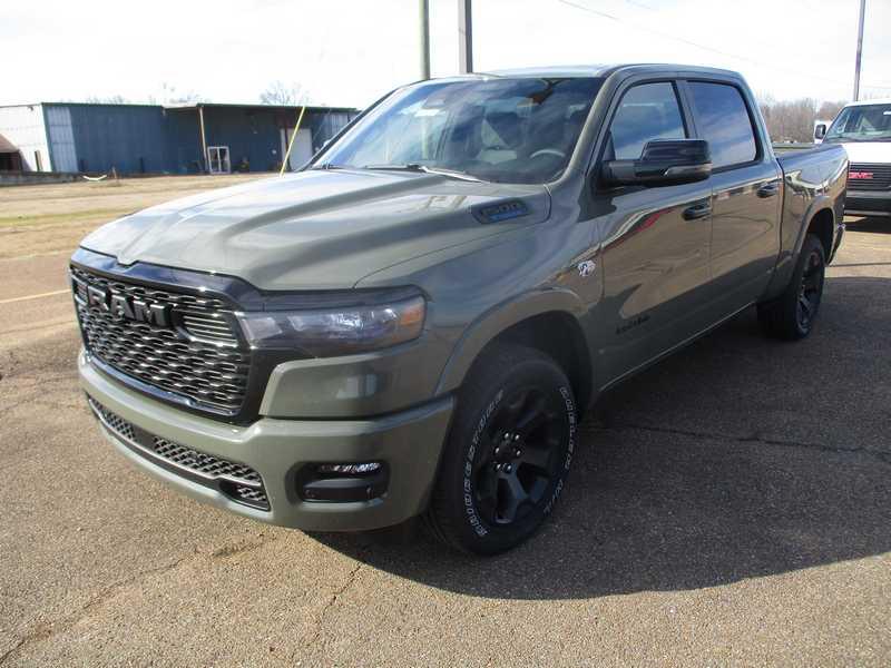 RAM 1500 Big Horn Crew Cab SWB 4WD 2026