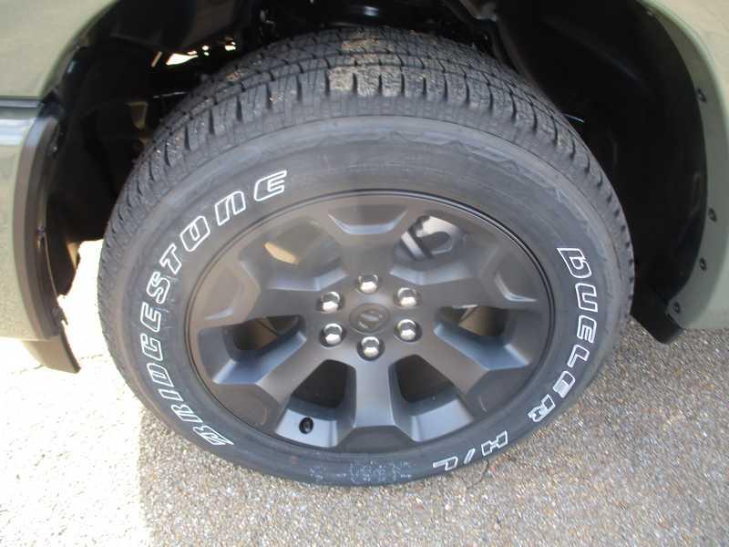 RAM 1500 Big Horn Crew Cab SWB 4WD 2026