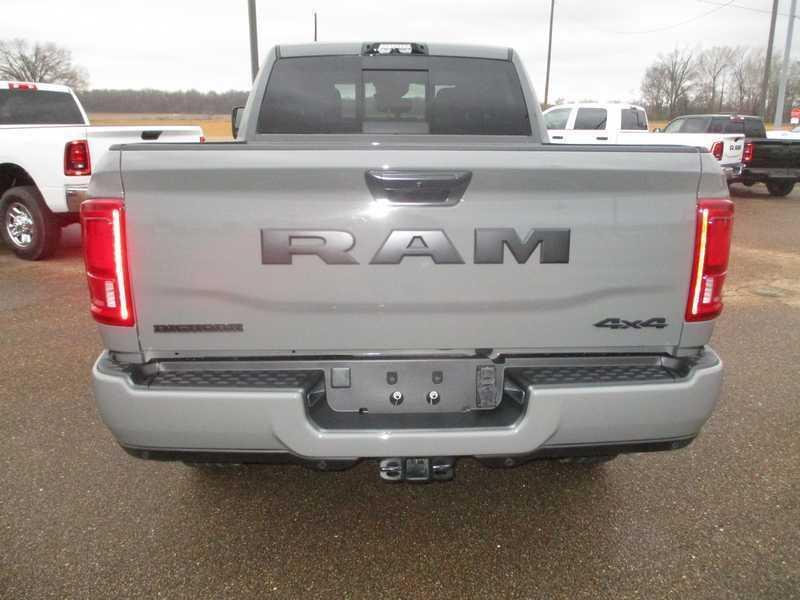 RAM 2500 Tradesman Crew Cab SWB 4WD 2026