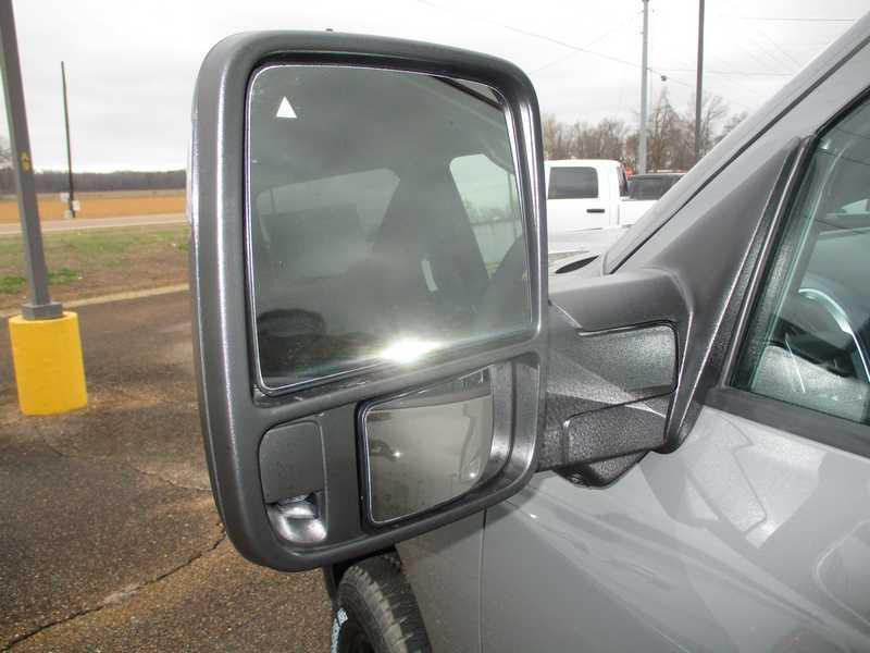 RAM 2500 Tradesman Crew Cab SWB 4WD 2026