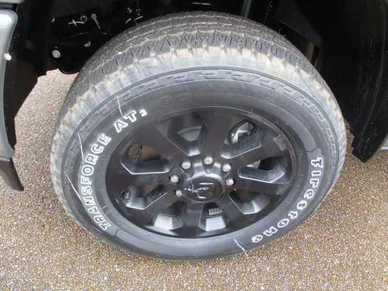 RAM 2500 Tradesman Crew Cab SWB 4WD 2026