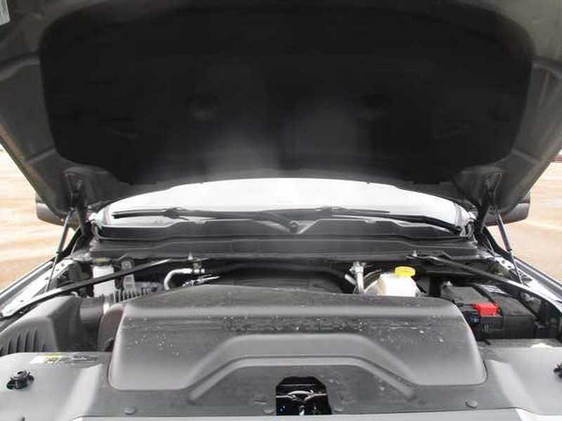 RAM 2500 Tradesman Crew Cab SWB 4WD 2026