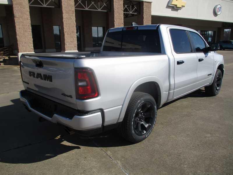 RAM 1500 Big Horn Crew Cab SWB 4WD 2026