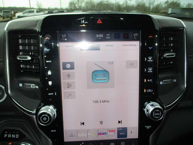 RAM 1500 Laramie Crew Cab SWB 4WD 2026