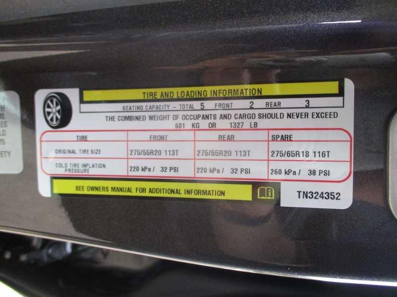 RAM 1500 Laramie Crew Cab SWB 4WD 2026