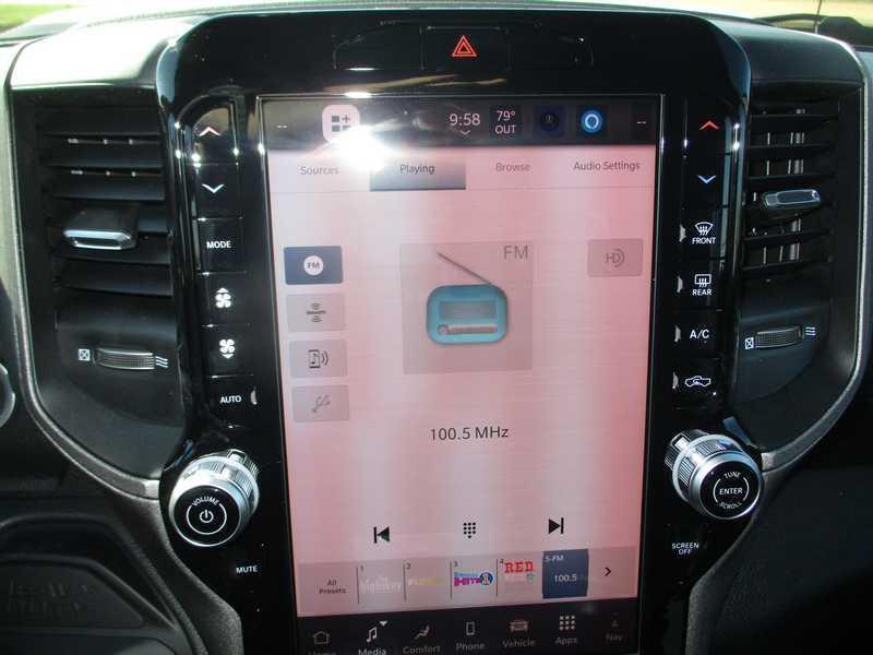 RAM 2500 Tradesman Crew Cab SWB 4WD 2026