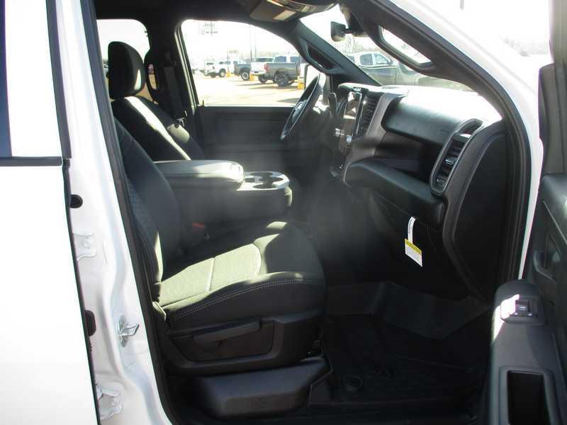 RAM 2500 Tradesman Crew Cab SWB 4WD 2026