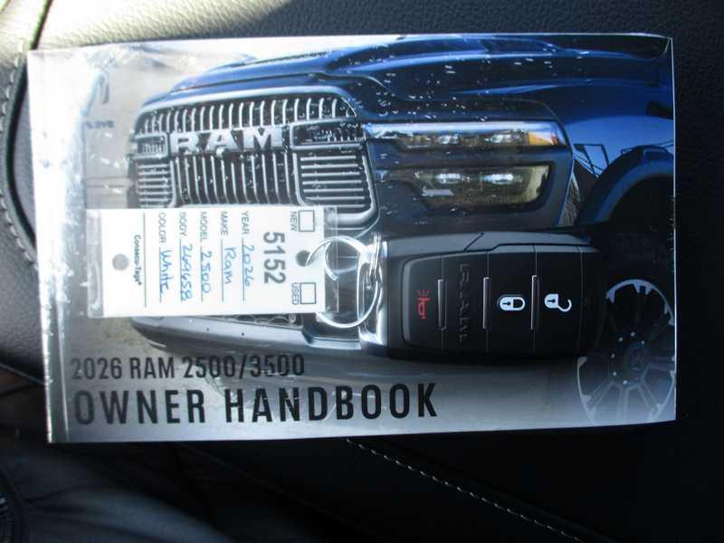 RAM 2500 Tradesman Crew Cab SWB 4WD 2026