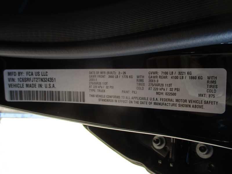 RAM 1500 Laramie Crew Cab SWB 4WD 2026