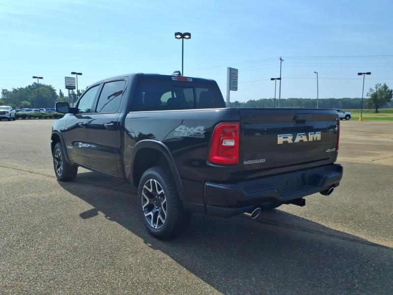 RAM 1500 Laramie Crew Cab SWB 4WD 2026