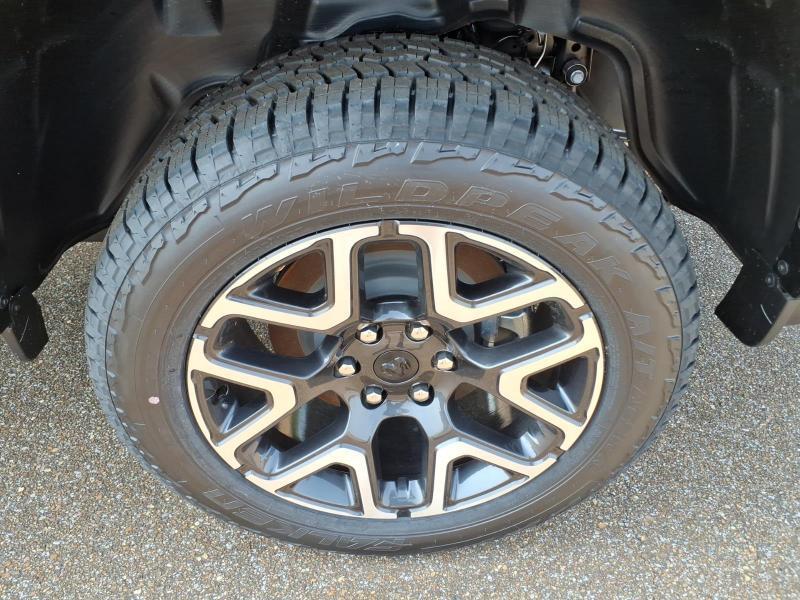RAM 1500 Laramie Crew Cab SWB 4WD 2026