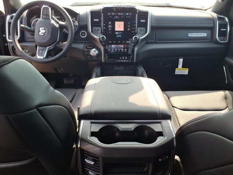 RAM 1500 Laramie Crew Cab SWB 4WD 2026