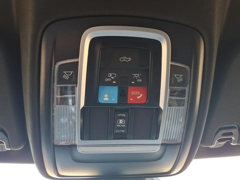 RAM 1500 Laramie Crew Cab SWB 4WD 2026