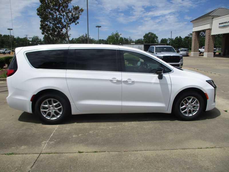 Chrysler Pacifica Select 2027