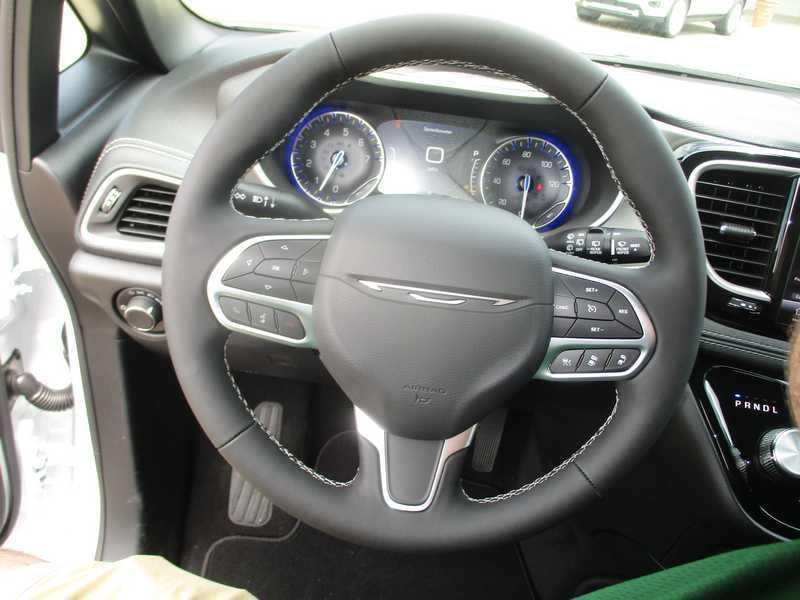 Chrysler Pacifica Select 2027
