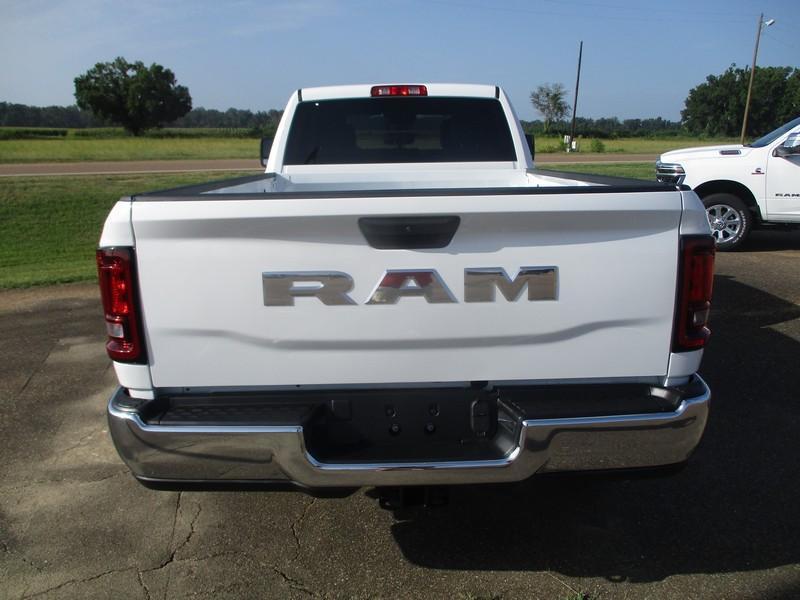 RAM 2500 Tradesman Crew Cab LWB 2WD 2026
