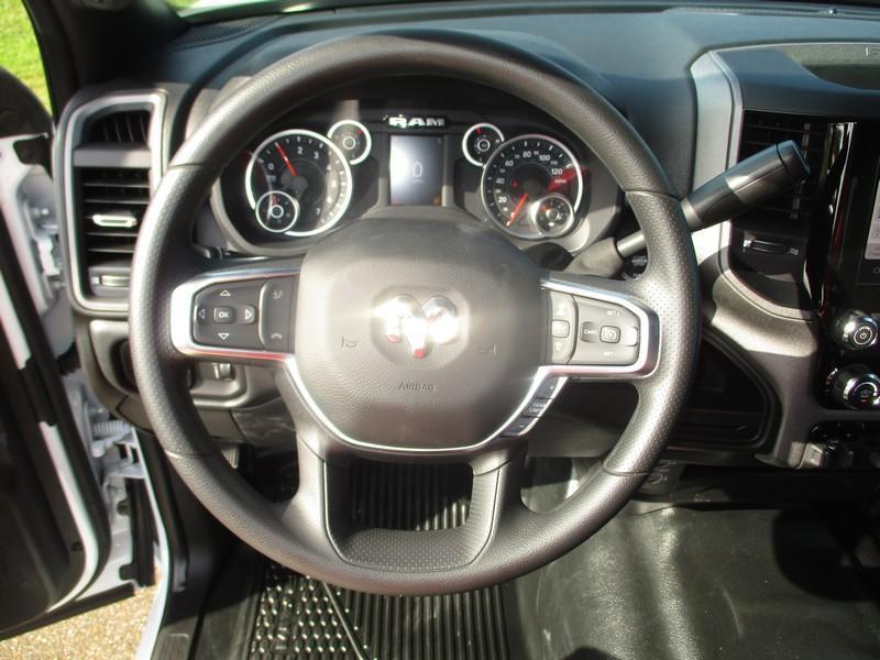 RAM 2500 Tradesman Crew Cab LWB 2WD 2026
