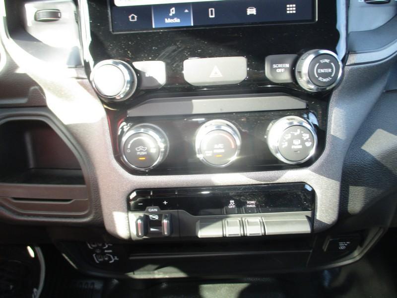 RAM 2500 Tradesman Crew Cab LWB 2WD 2026