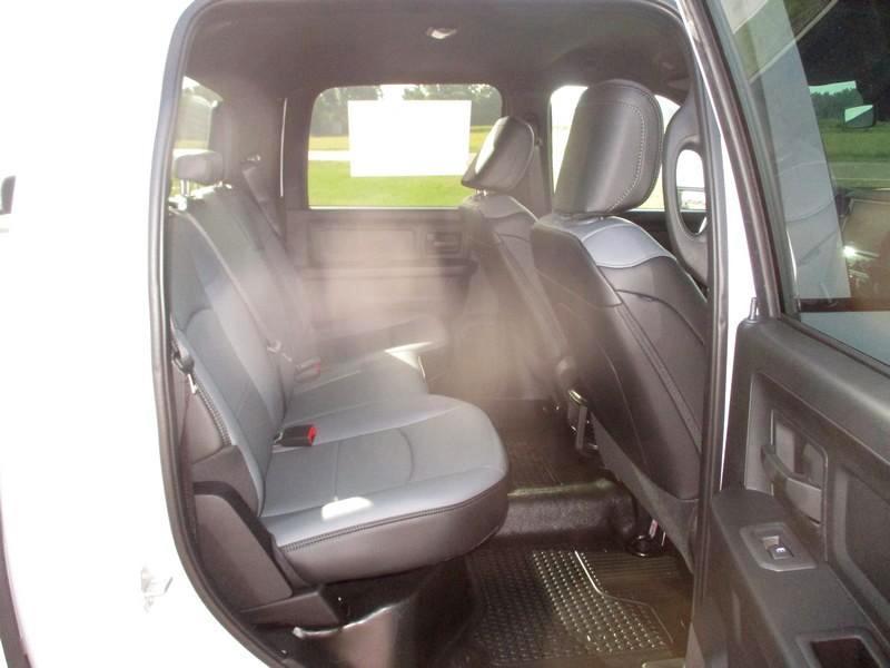 RAM 2500 Tradesman Crew Cab LWB 2WD 2026