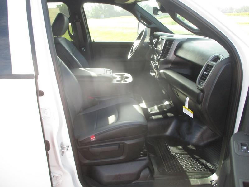 RAM 2500 Tradesman Crew Cab LWB 2WD 2026