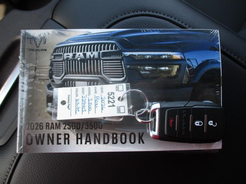 RAM 2500 Tradesman Crew Cab LWB 2WD 2026