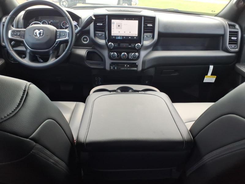 RAM 2500 Tradesman Crew Cab LWB 2WD 2026