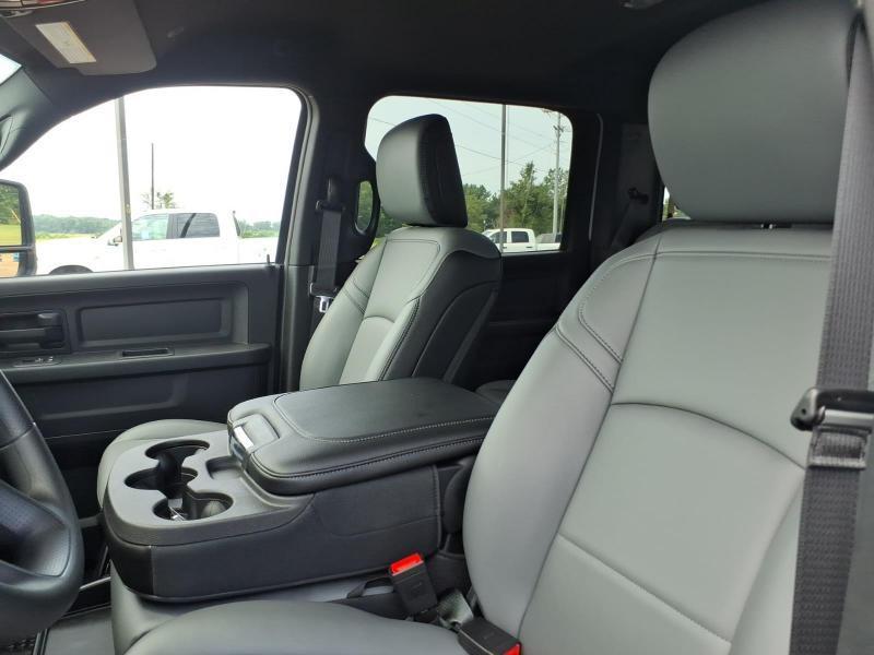 RAM 2500 Tradesman Crew Cab LWB 2WD 2026