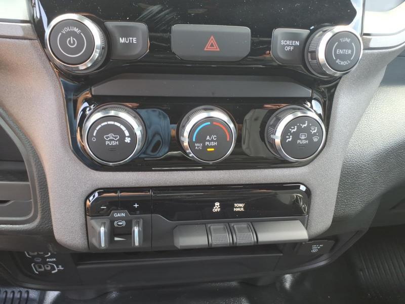 RAM 2500 Tradesman Crew Cab LWB 2WD 2026