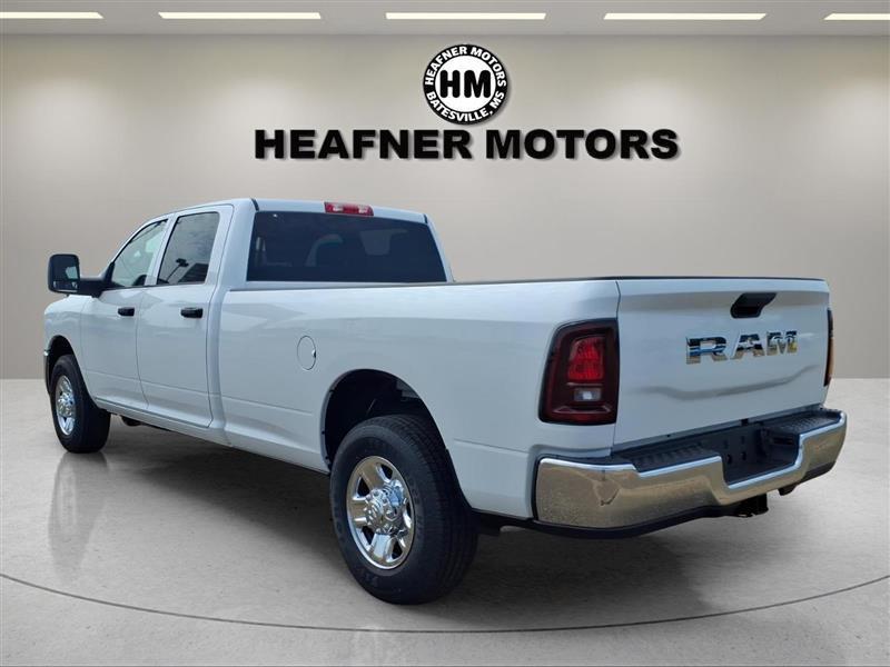 RAM 2500 Tradesman Crew Cab LWB 2WD 2026
