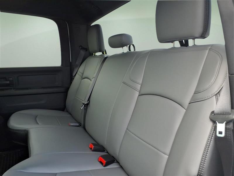 RAM 2500 Tradesman Crew Cab LWB 2WD 2026