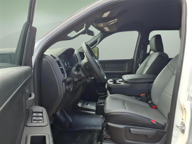 RAM 2500 Tradesman Crew Cab LWB 2WD 2026