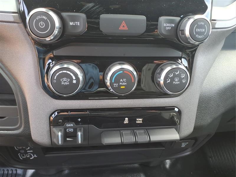 RAM 2500 Tradesman Crew Cab LWB 2WD 2026