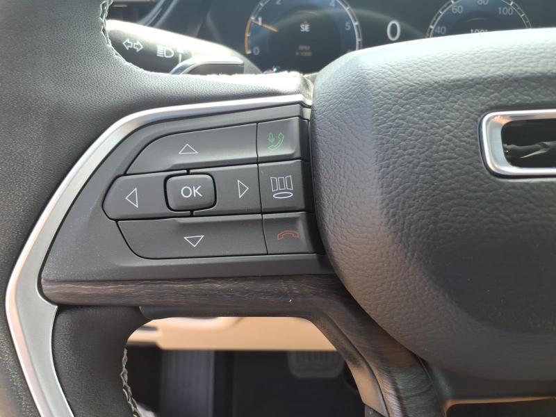 Jeep Grand Cherokee Limited 2WD 2026
