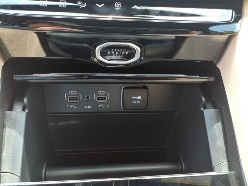 Jeep Grand Cherokee Limited 2WD 2026