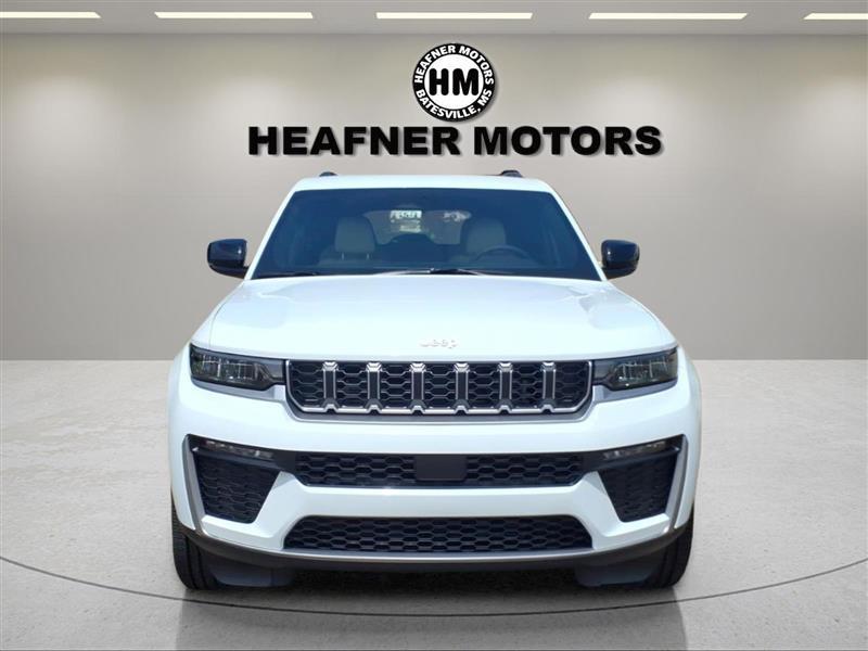 Jeep Grand Cherokee Limited 2WD 2026