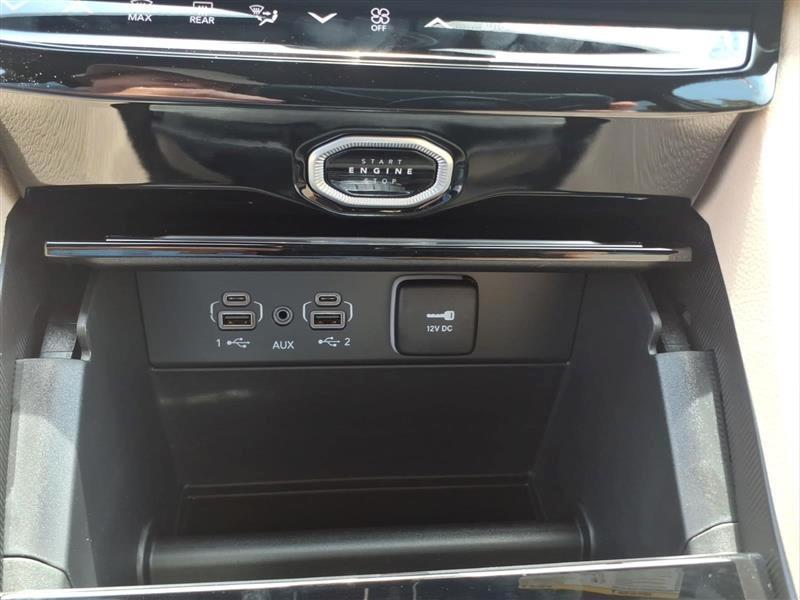 Jeep Grand Cherokee Limited 2WD 2026