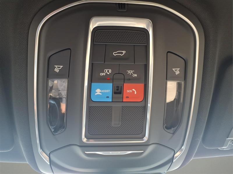 Jeep Grand Cherokee Limited 2WD 2026